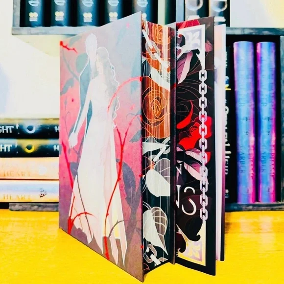 Fairyloot Exclusive Signed Edition Rose In Chains
by Julie Soto - Picture 2 of 12